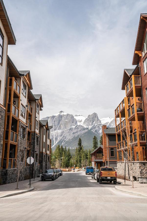 Spring Creek Luxury King One Bedroom At White Spruce Lodge Кенмор Екстер'єр фото