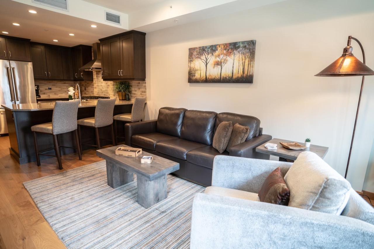 Spring Creek Luxury King One Bedroom At White Spruce Lodge Кенмор Екстер'єр фото
