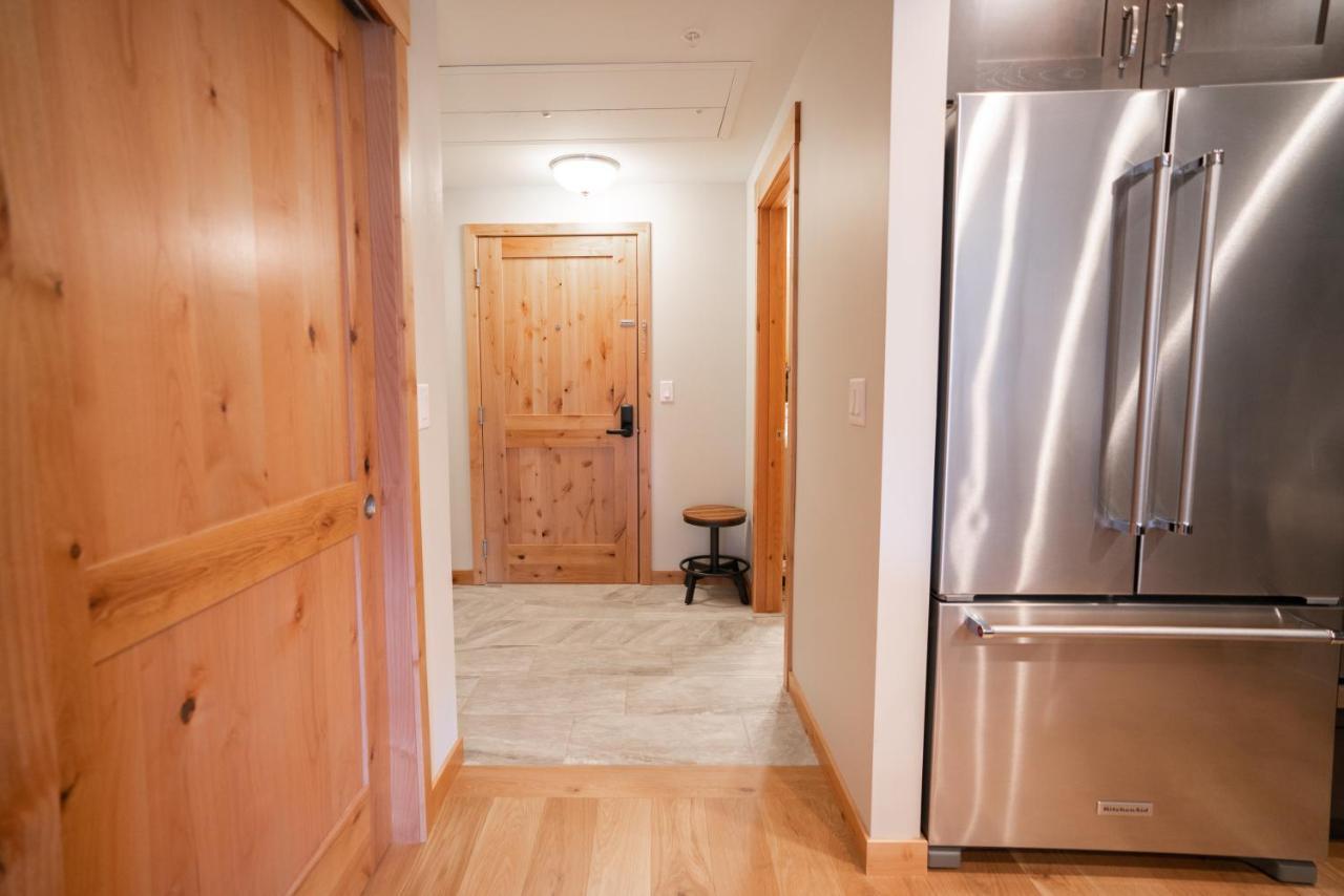 Spring Creek Luxury King One Bedroom At White Spruce Lodge Кенмор Екстер'єр фото