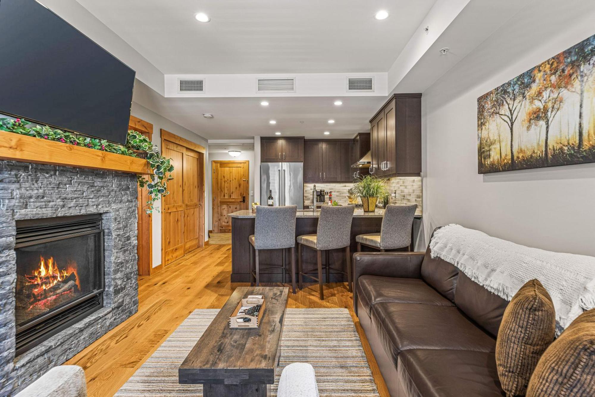 Spring Creek Luxury King One Bedroom At White Spruce Lodge Кенмор Екстер'єр фото