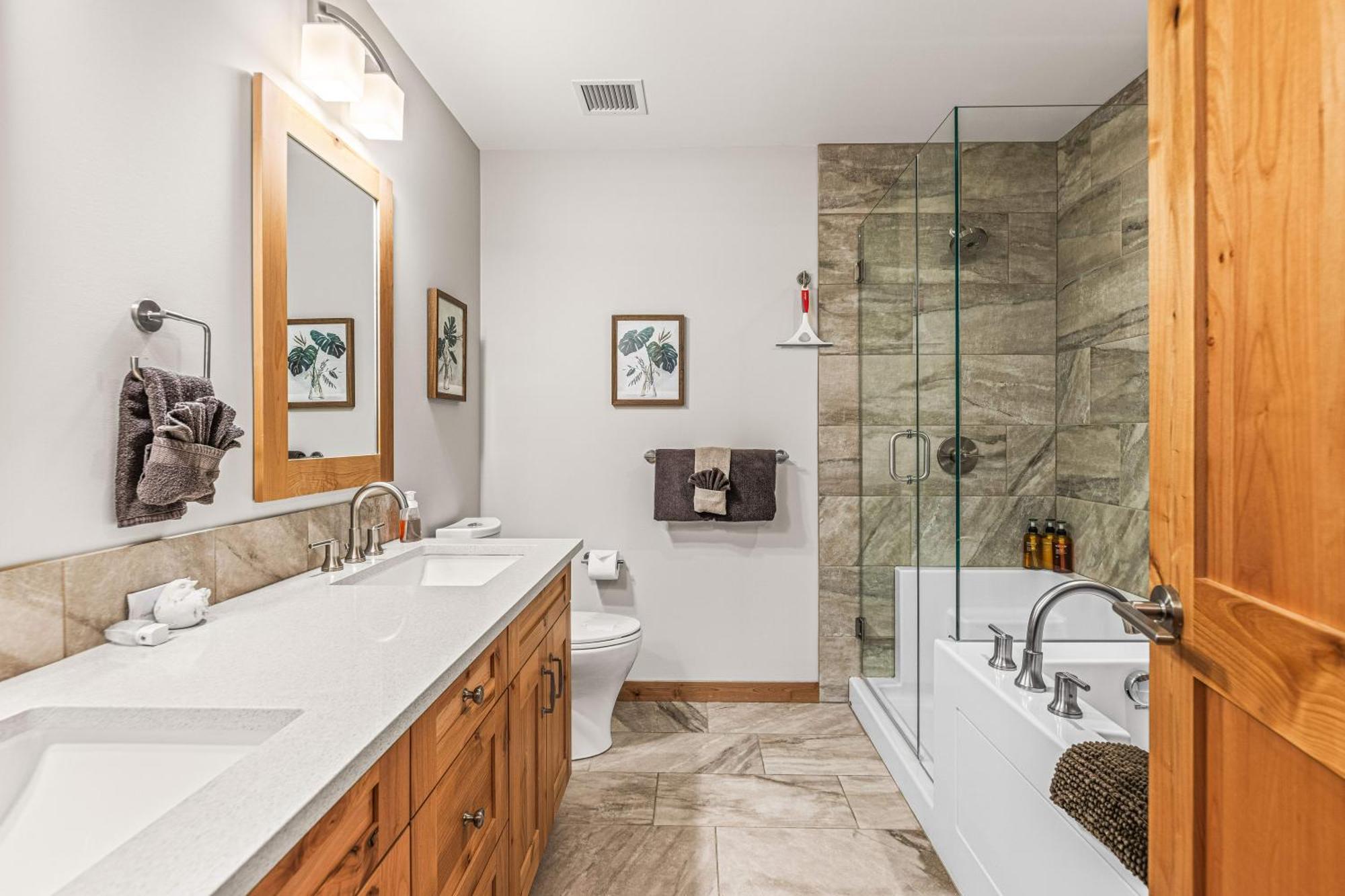 Spring Creek Luxury King One Bedroom At White Spruce Lodge Кенмор Екстер'єр фото