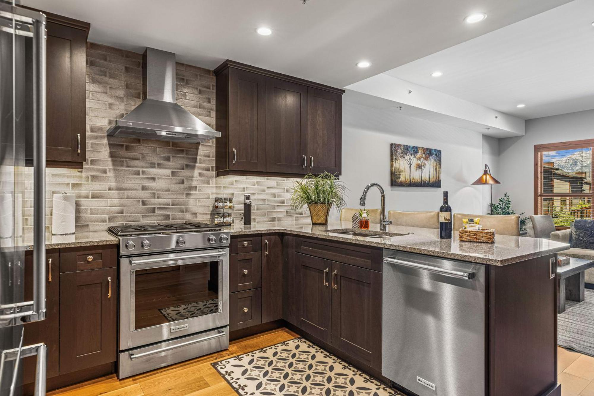 Spring Creek Luxury King One Bedroom At White Spruce Lodge Кенмор Екстер'єр фото