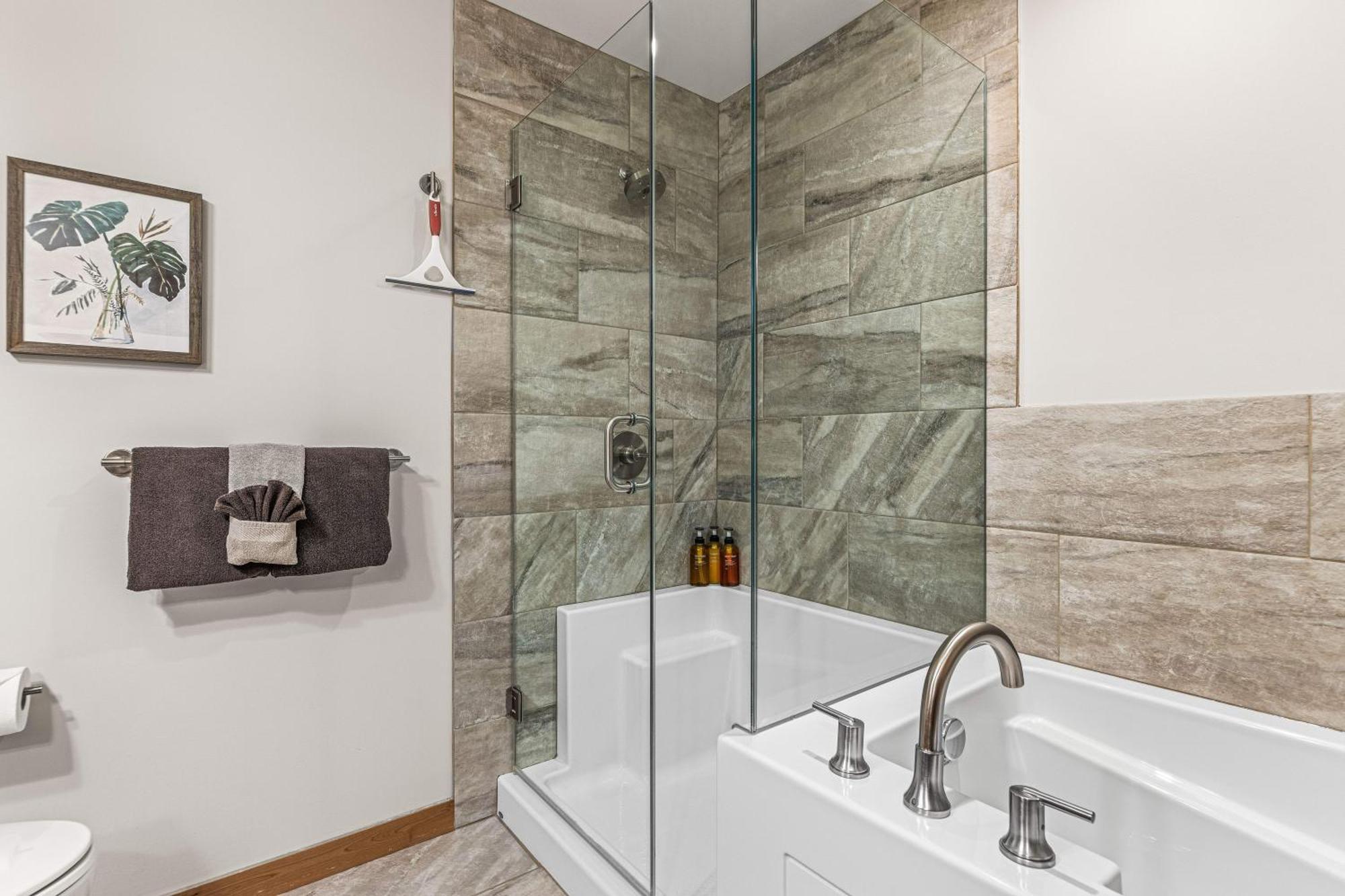 Spring Creek Luxury King One Bedroom At White Spruce Lodge Кенмор Екстер'єр фото
